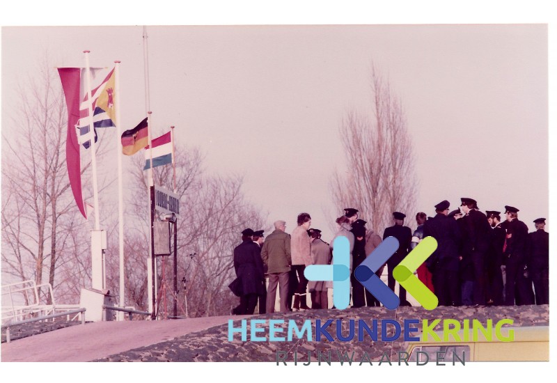 gemeente H&A 27-01-1984 ingebruik name voormalige brandblus boot van Emmerich Coll. HKR (23)